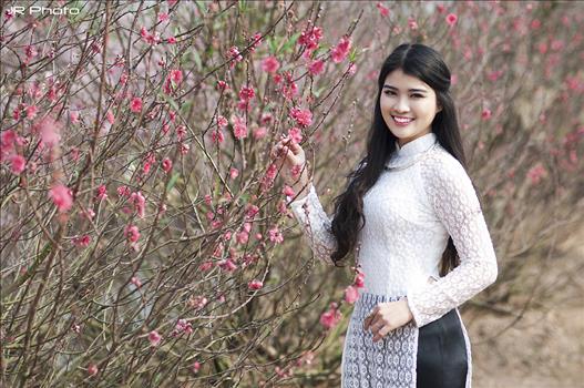 Áo dài Xuân - Photo by Kiên Đặng