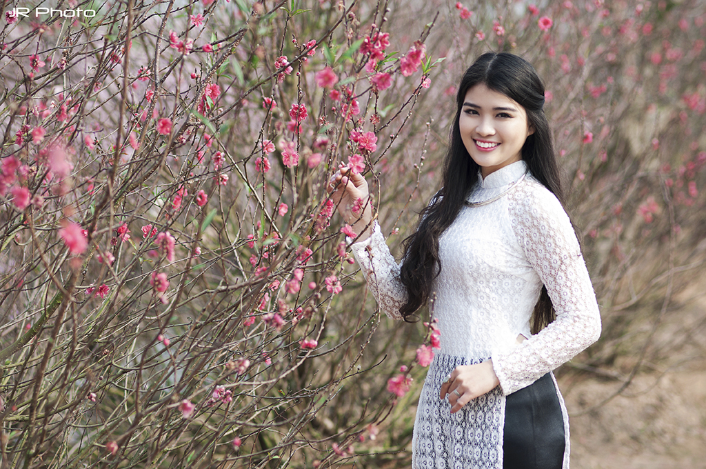 Áo dài Xuân - Photo by Kiên Đặng